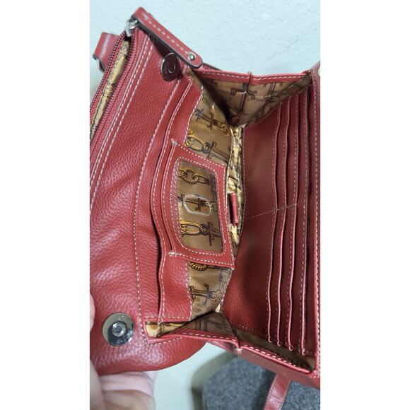 Tignanello Red Pebble Leather Crossbody Bag Built in Organizer Wallet Purse - Picture 5 of 15